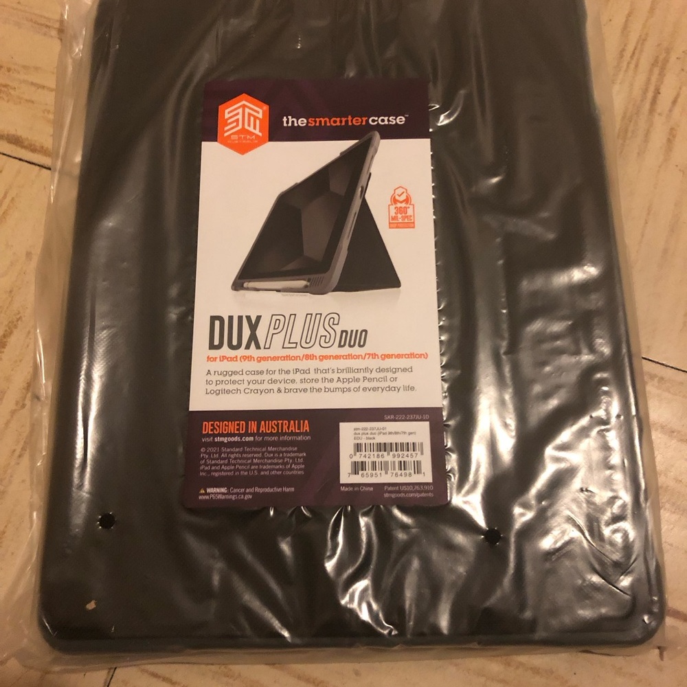 STM DUX PLUS DUO FOR IPAD CASE ( 7TH-9TH Generation) The Smarter Case-Black
